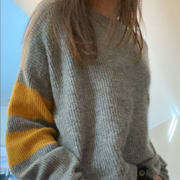 Womens grey/yellow sweater - Picture 4 of 4